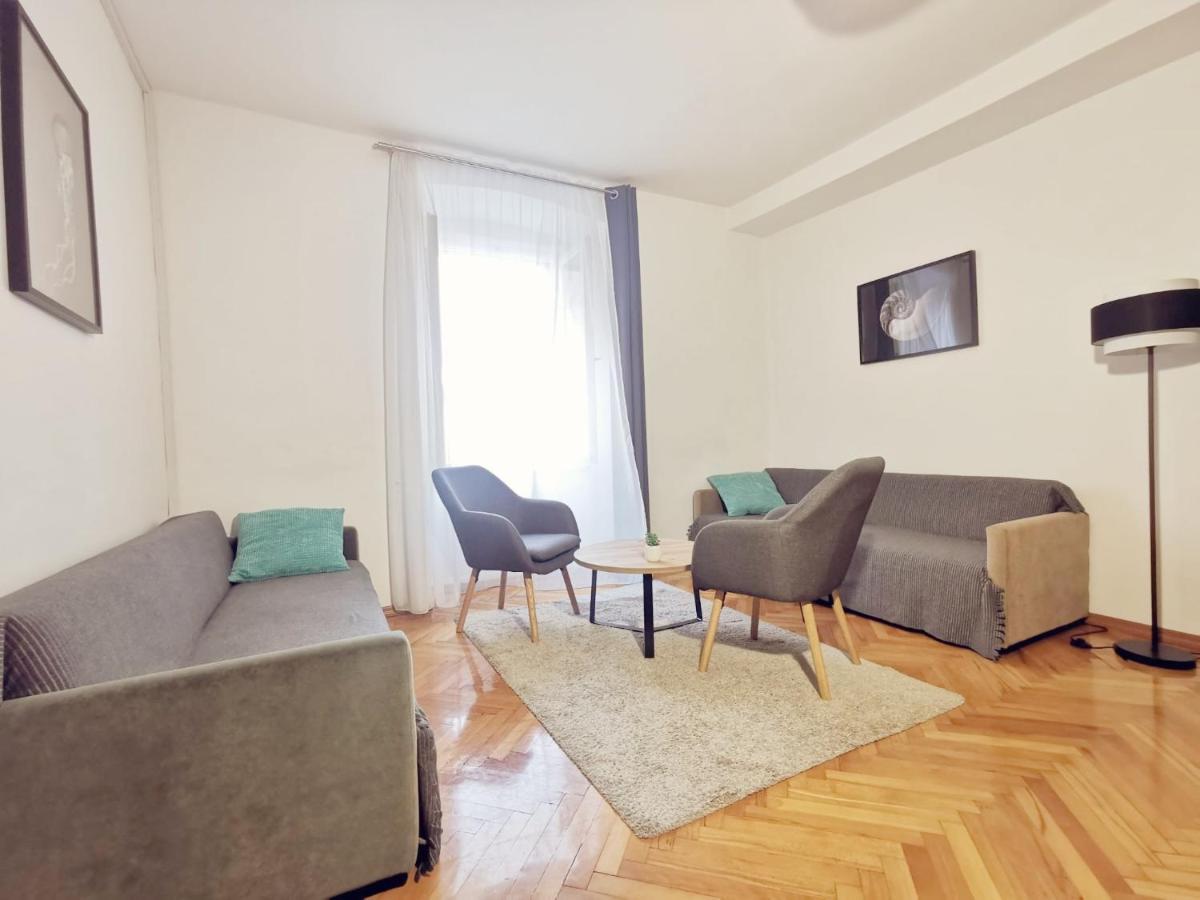 One Bedroom Apartment In The Old Town 스플리트 외부 사진